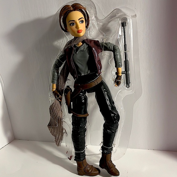 Star Wars. Action Figure.  Forces of Destiny.  NWOT - Picture 1 of 4